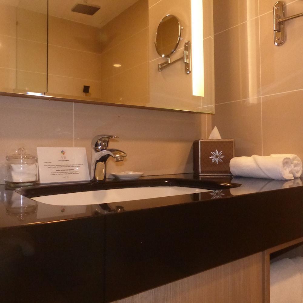 Hotel V8 Johor Bahru