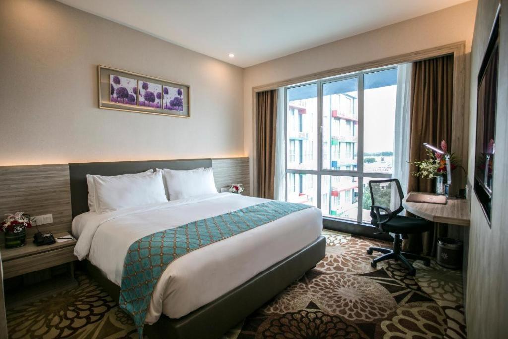 V8 Hotel Johor Bahru